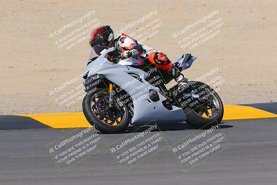 media/Oct-09-2022-SoCal Trackdays (Sun) [[95640aeeb6]]/Turns 9 and 10 (1050am)/